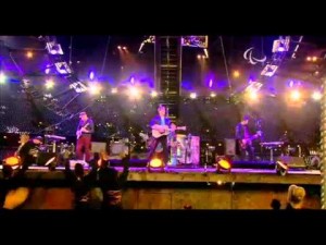 img_10744_coldplay-yellow-paralympic-closing-ceremony-london-2012