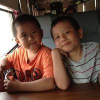 Jack and Mark gave J a crash course in Vietnamese on the train.